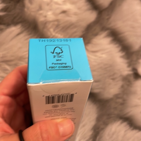 HONEST BEAUTY - Honestly Pure Retinol Serum - Picture 6 of 6